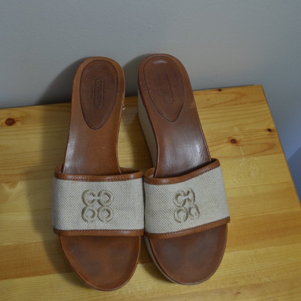 Coach Signature C Platform Slides